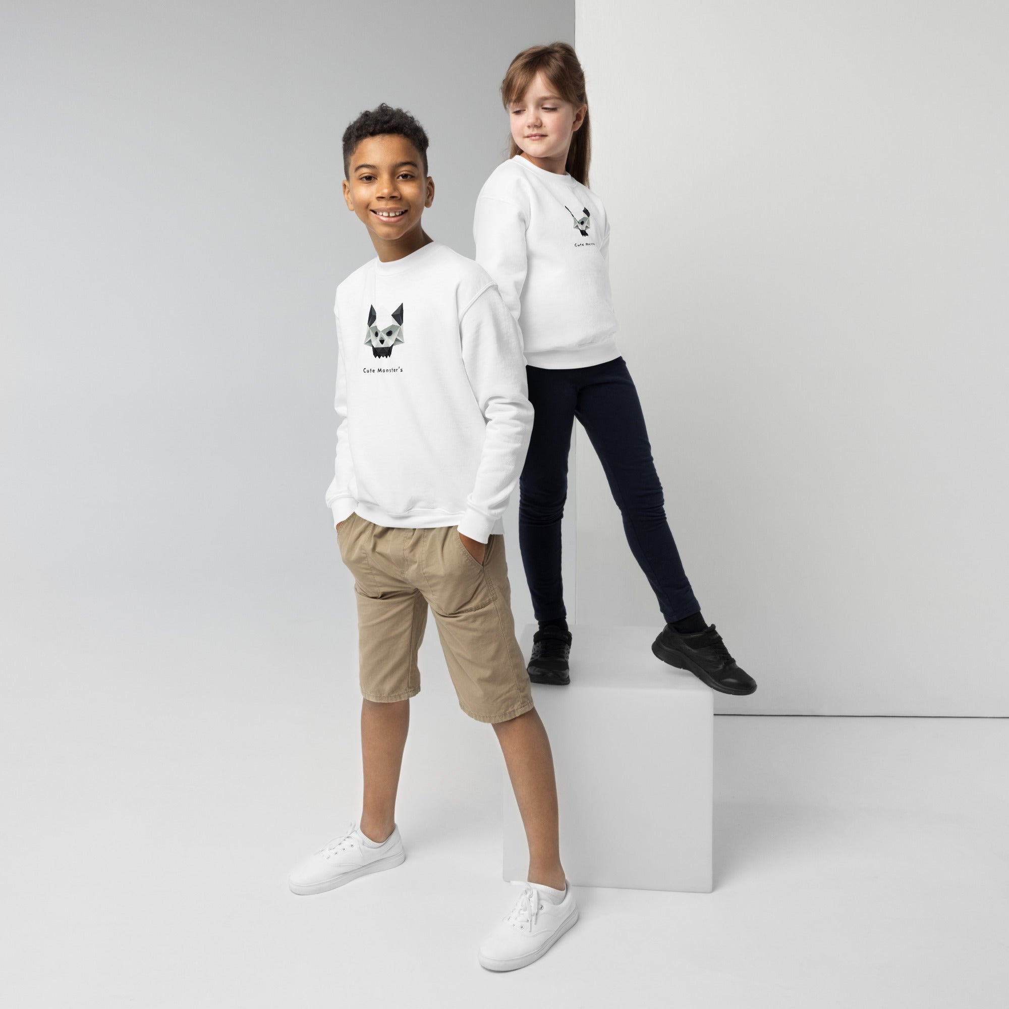 Youth crewneck sweatshirt - Ozy